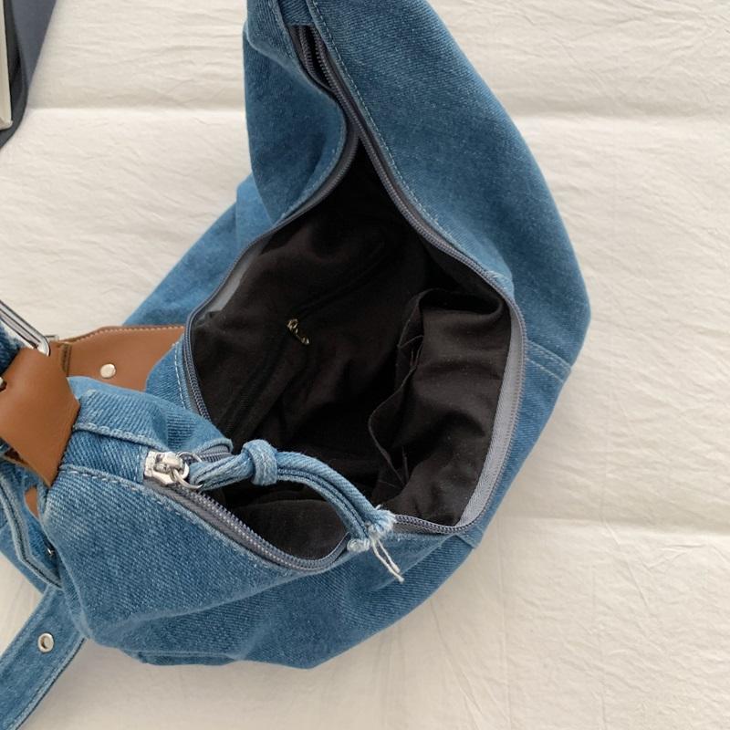 Vintage Large Capacity Denim Bag Women's Shoulder Underarm Bag Commuter Crossbody Bag