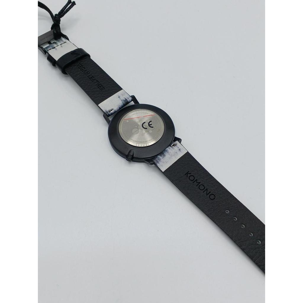 Used KOMONO KOM-W4086 watch