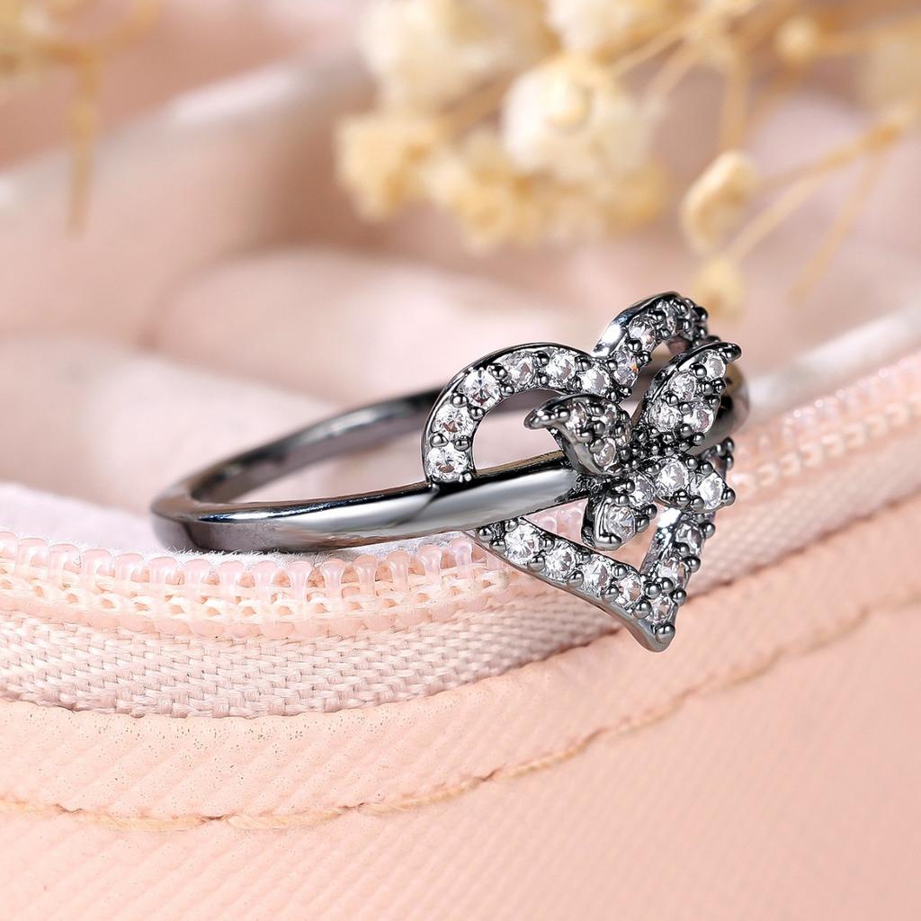 Double Heart Interwoven Diamond Ring Light luxury niche hollow diamond ring Trendy women's jewelry