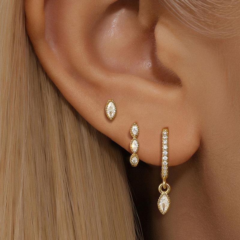 Exquisite Inlaid Zircon Waterdroplet Shaped Hoop Earrings for Women Ladies Temperament Charm Stud Earrings Jewelry Accessories