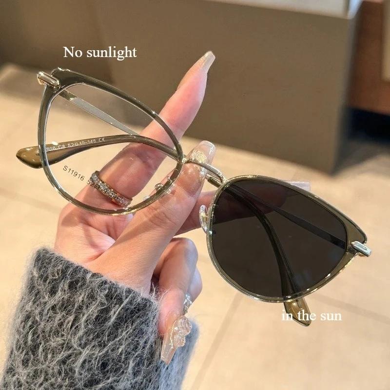 Nearsighted Eyeglasses Trendy Cat's Eye Color Changing for Women For Outdoor Use Color Changing UV Protection Goggles Myopia Eyeglasses