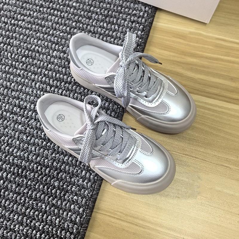 2 Women's Shoes Summer Breathable Low-top Flat-bottomed Ivory White Board Shoes Versatile Color Matching Ivory White