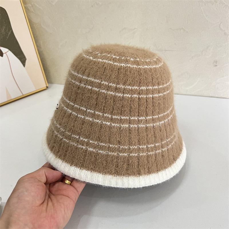 

Autumn and winter striped knitted fisherman s hat children sweet and cute face small wool basin hat M（56-58cm） чорний