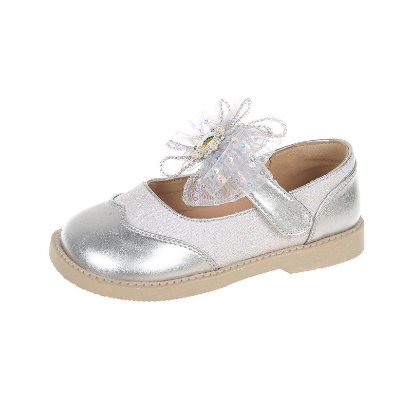 Spring and autumn new style fashionable little girl dance comfortable soft sole leather shoes
