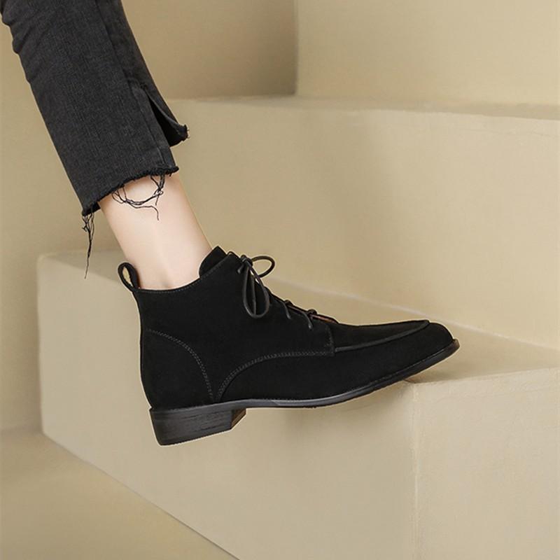 Bottes pour femmes 2025 pour le printemps l'automne Daim de mouton Bout rond Talon carré Bottines basiques Chaussures d'hiver Mode femme