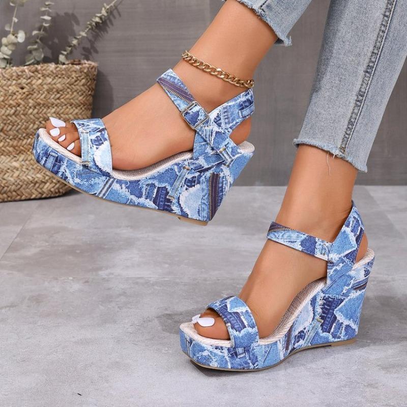 2026 New Women's Wedge Sandals Fashion Floral Printed Canvas Shoes Elegant Lady Large Size Casual Sandals