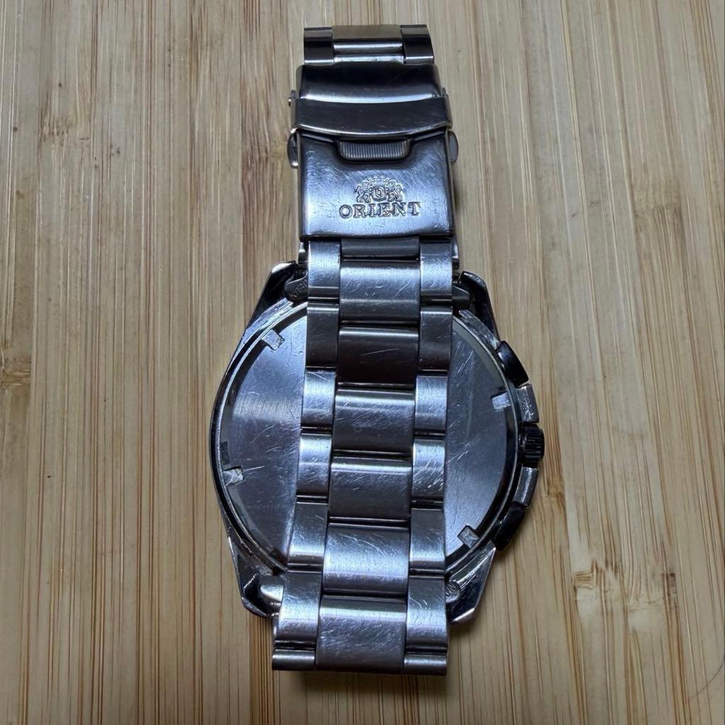 Used ORIENT WV0441TT World Stage Collection Red with Box and Battery Included