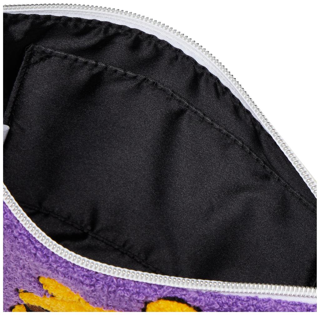 Disney Hungry Winnie the Pooh Pouch DPO-PCH18 (Size 18)