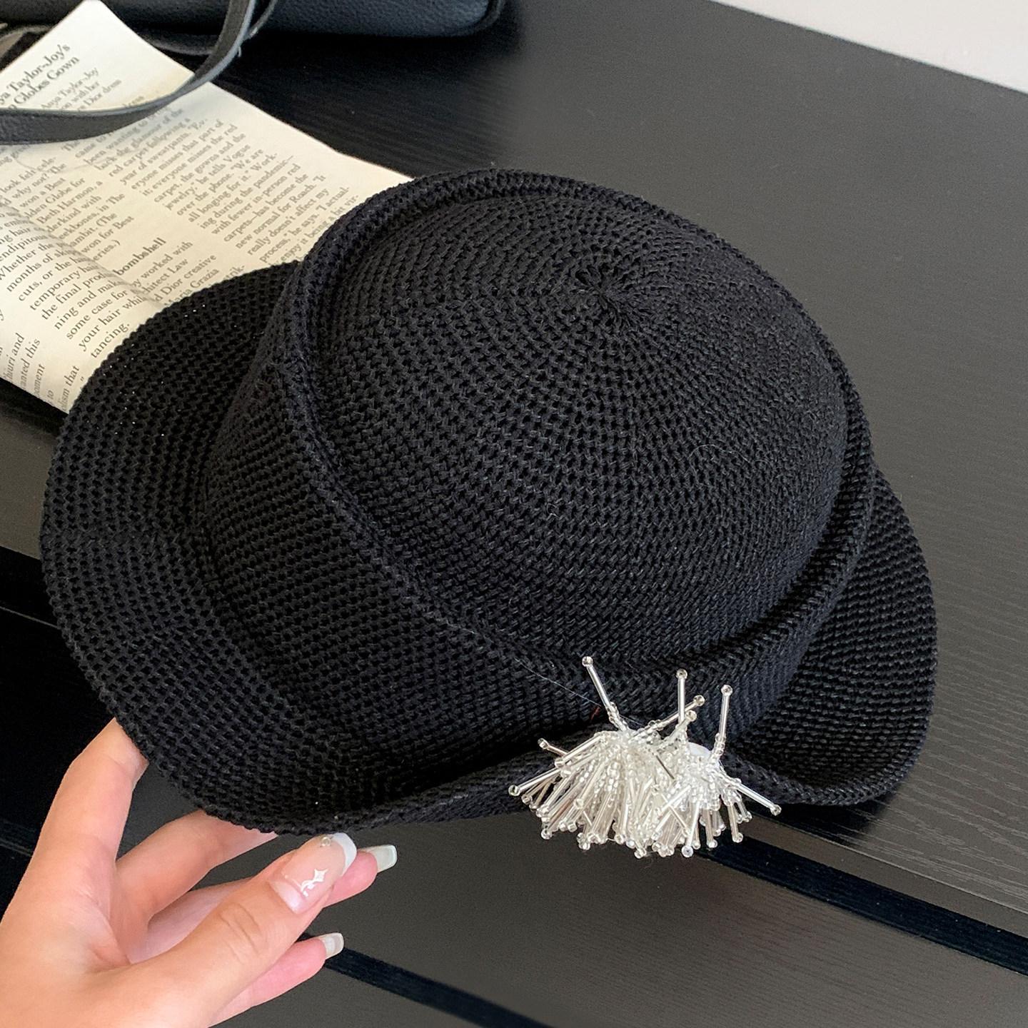 

Women s French Woven Hollow Three-Dimensional Flower Top Hat Rolled Edge Elegant Fisherman Hat for Spring New Style Adult 56-58cm чорний