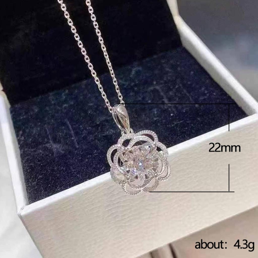 Women Sparkling Floral Pendant Necklace with Layered Flower Design Elegant Statement Jewelry for Daily Wear and Special Occasions