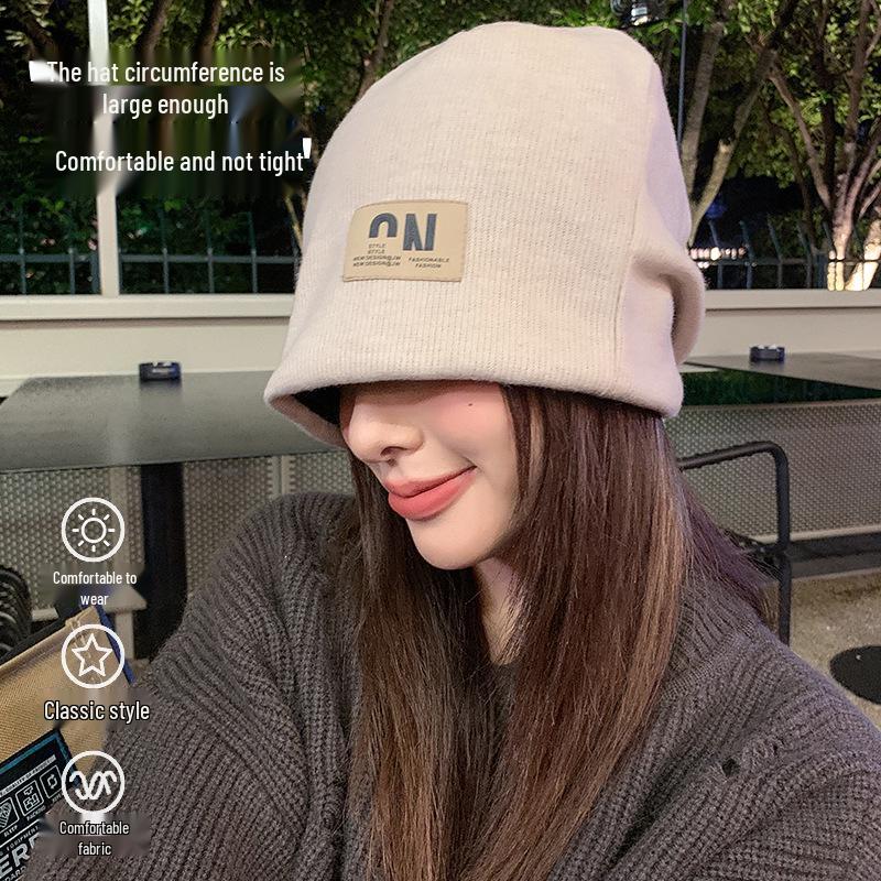 Damen Koreanische Warme Mütze mit Ohrenschutz - Herbst/Winter Buchstaben-Label Design
