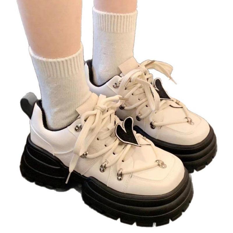 A New Style of Single-shoe Casual Sports Women's Shoes with Lace-up Custard Soles and Low Top