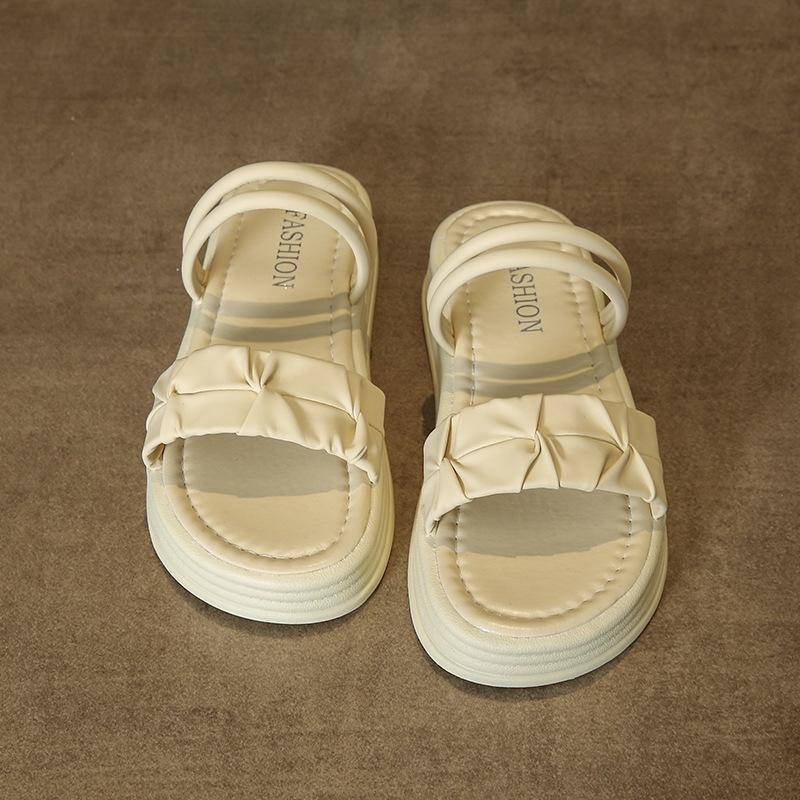 Fairy wind two wearing slippers female 2025 summer new thick-bottomed French evening wind outside wearing sandals Roman one-word slippers