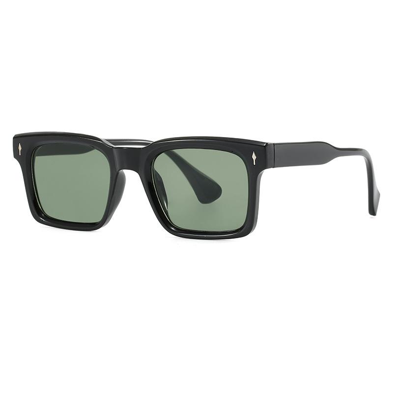 New retro square sunglasses, black high-end plain makeup fashion Hong Kong style UV-proof glasses R