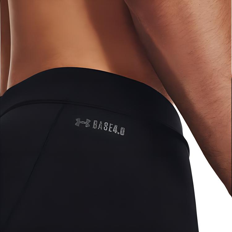 Under Armour Base 4.0 Solid Outdoor Sports Kompressionsleggings Herren Leggings Schwarz 1343245-001