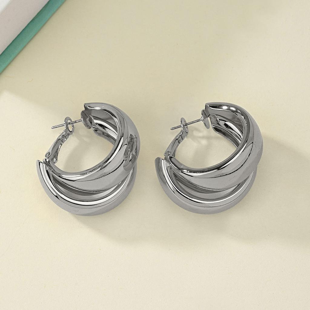 Vintage Punk Exaggerate Simple Niche Design Personality Circle Toroidal Metal Earrings for Women Paty Jewerly GIfts Daily Wear