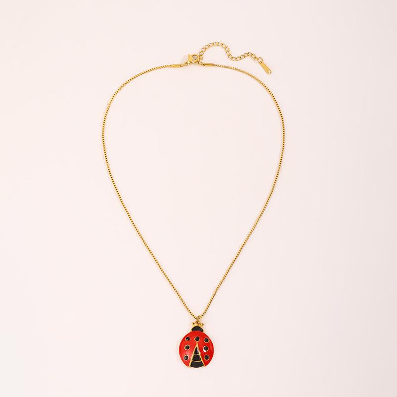 Personalized Design Beetle Titanium Steel Necklace Light Luxury Niche Women Travel To Take Pictures Without Fading Ladybug Pendant Necklace