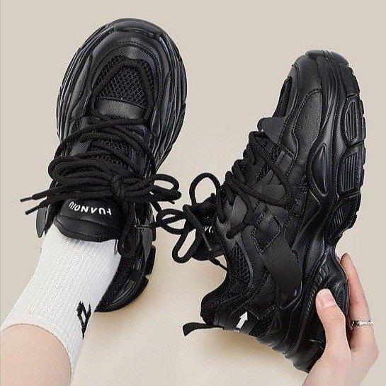 

Весенние новые однотонные модные дышащие кроссовки с мягкой подошвой и сеткой, студенческая спортивная обувь для отдыха, женская обувь для папы 40