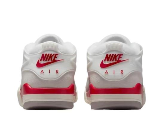 Баскетбольные кроссовки для мужчин Air Jordan 4 RM "Sail/Fire Red" HF8126-100