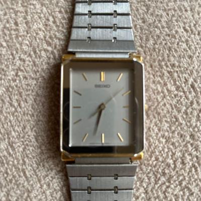Used SEIKO Watch Square Vintage Gold Silver