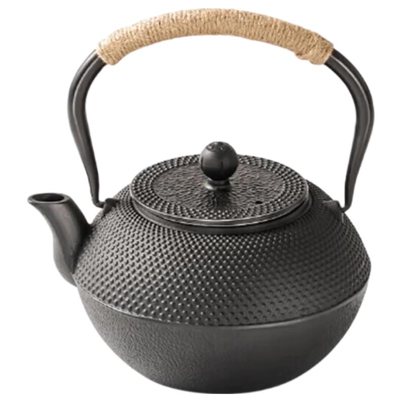 Explorer 0.9L Cast Iron Kettle