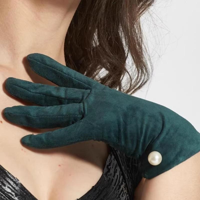 Elegant Women Pearls Sheepskin Genuine Leather Gloves Motorcycle Riding Gloves Female Accessories Mittens Autumn Winter Gloves