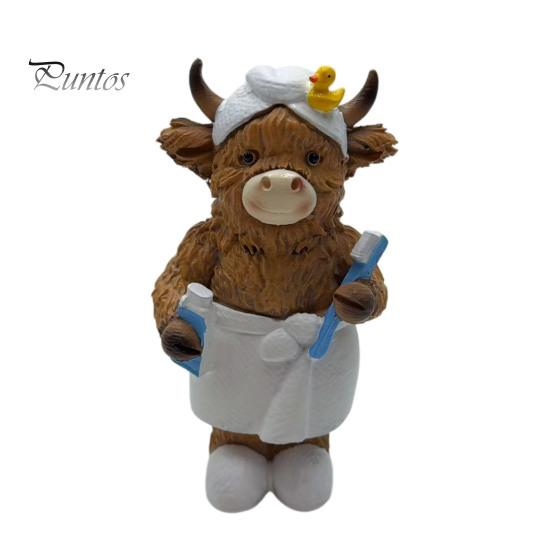 Creative Resin Craft Figure Bathroom Highland Cow Figurine, in Bathrobe Statue, Cute Healing Style Room Decorations Animal Ornament for Farmhouse Home