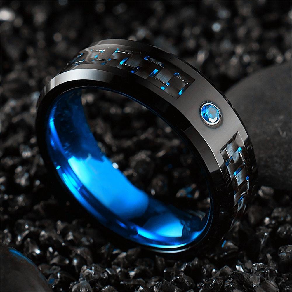 Fashion 8mm Black Titanium Wedding Rings Inlaid Blue Zircon Stone Ring for Men Stainless Steel Carbon Fibre Ring Wedding Jewelry