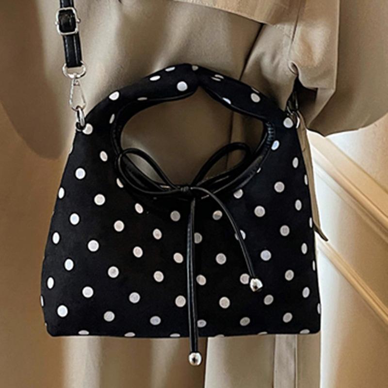 Hochwertige Nischen-Tasche Damen Herbst Neue Mode Schulter-Umhängetasche Tragbare Knödeltasche