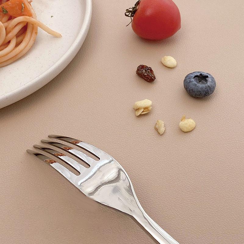 Koženková podložka pod talíř Vodotěsná a odolná proti oleji Stolní podložky Západní restaurace Tepelně izolační podložky