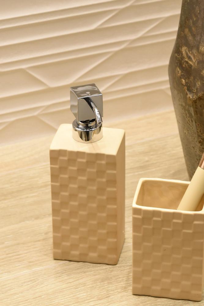 AWD INTERIOR Muse 1653 sand stoneware soap dispenser
