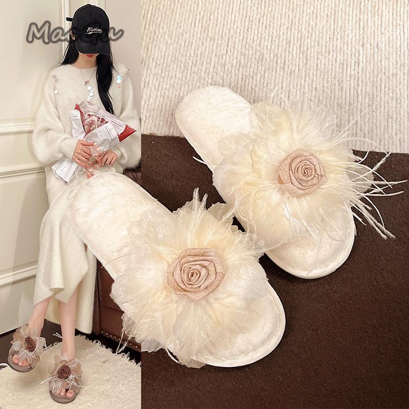 Fashion Fairy Style Plush Shoes Women's 2025 Autumn Winter Fashion Flower Warm Slippers Comfortable Short Plush Bridal Slides Pantuflas