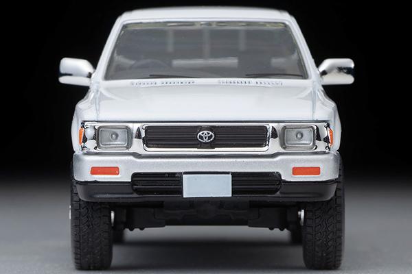 Toyota Hilux 4WD Pickup Double Cab SSR 1991 Model Diecast (White) LV-N256b [Tomix 1/64 Car] [Tomica Time]