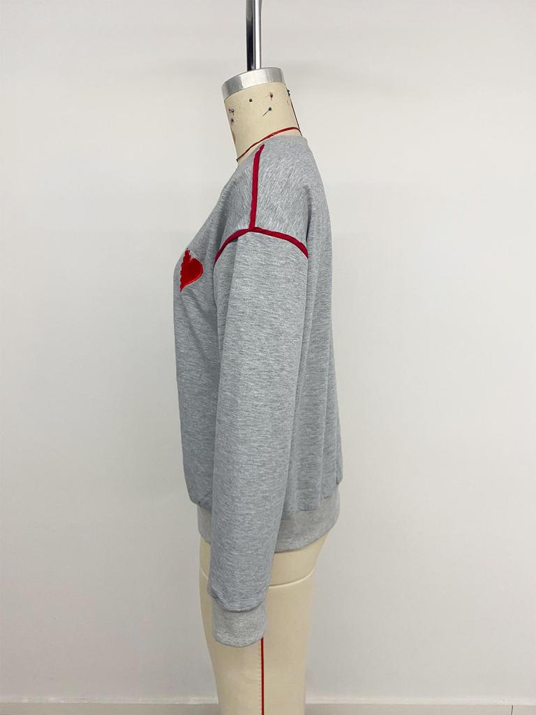 2026 Fall/Winter Women's Loose Pullover Sweatshirt with Heart Embroidery