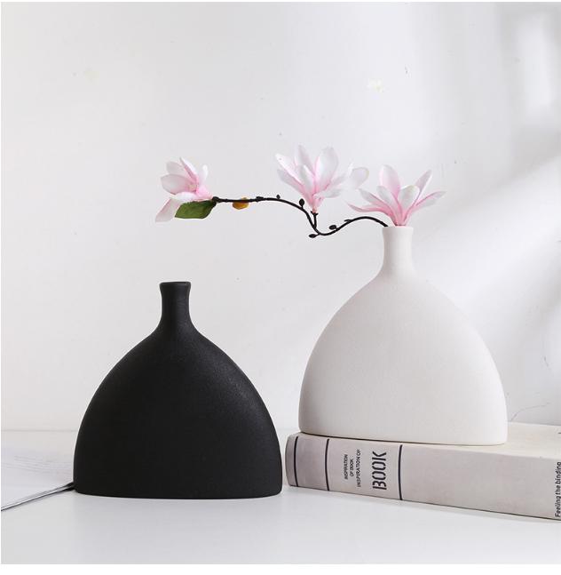 Modern Art Deco Frosted Ceramic Tabletop Vase Eco-Friendly Customizable Indoor/Outdoor Home Decor Creative Dried Flower