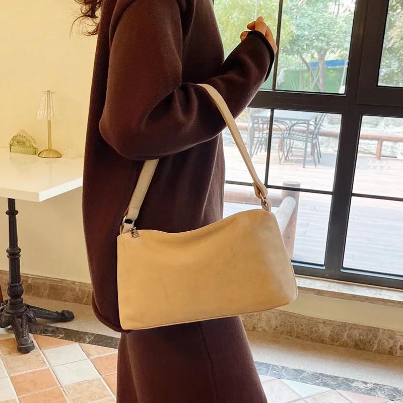 Solid Faux Suede Large Capacity Simple Sweet Shoulder Bags Autumn and Winter 2026 Hot Sale Commute Casual Women's Crossbody Bags