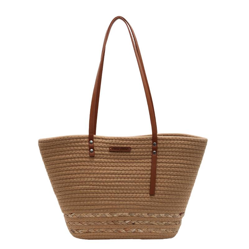 Literary Straw Woven Bag New Large-capacity Woven Tote Bag Portable Holiday Wind Beach Bag Women