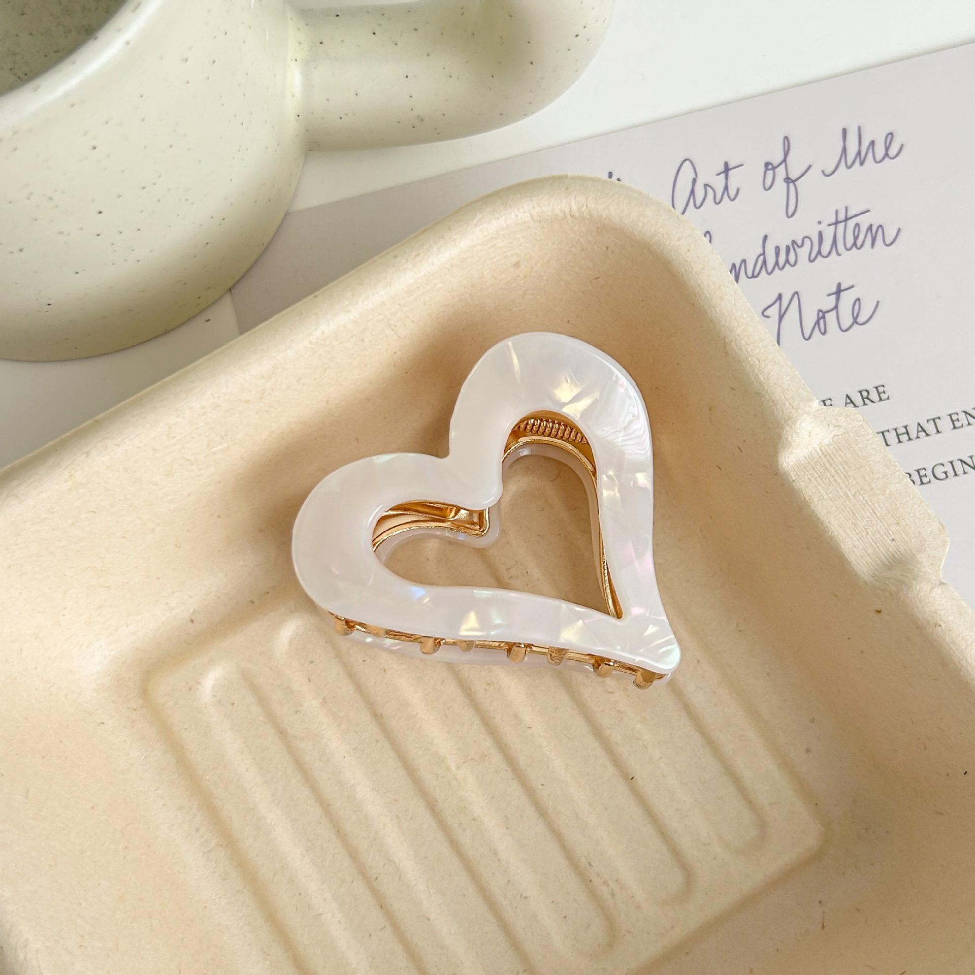 

Корейская ретро заколка для волос в форме сердца - Женская винтажная объемная заколка-акула для прически, Высококачественный аксессуар для волос