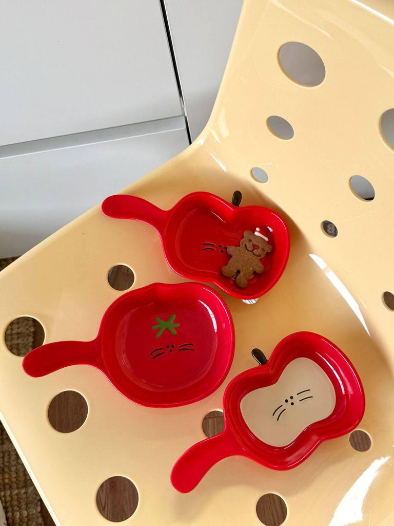 High-Value Cute Cartoon Baking Pan & Ceramic Apple Plate with Handle for Home & Pet Use