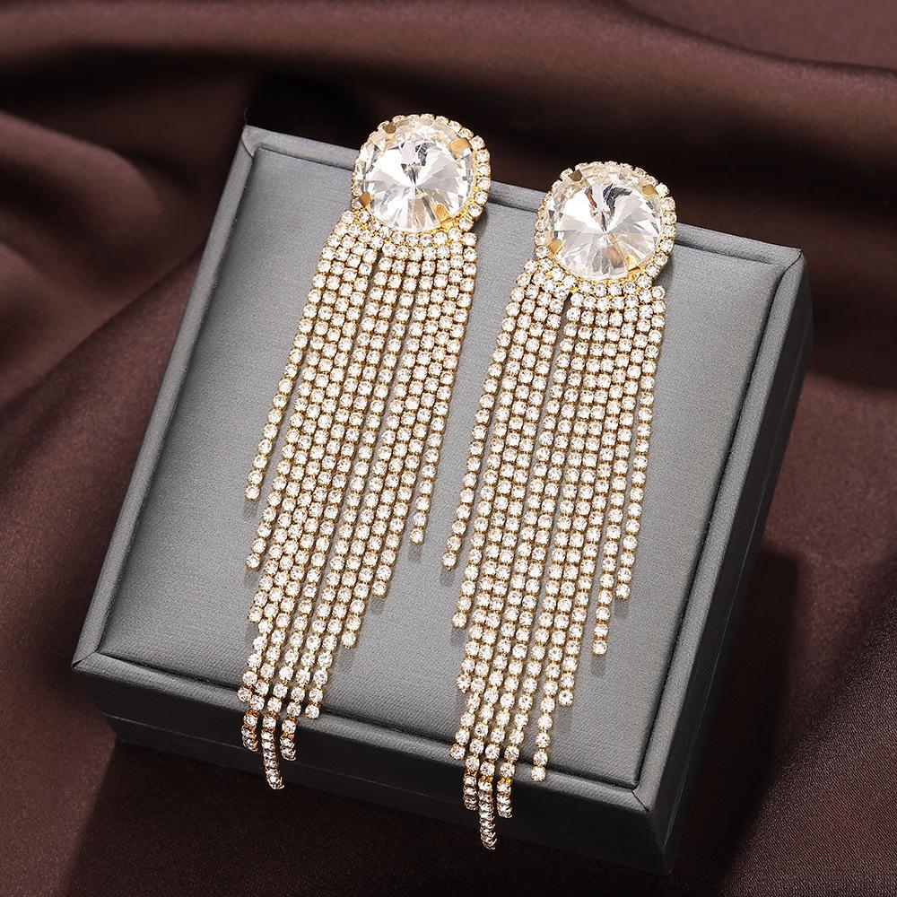 Retro Long Tassel Earrings with Rhinestone & Claw Chain Design