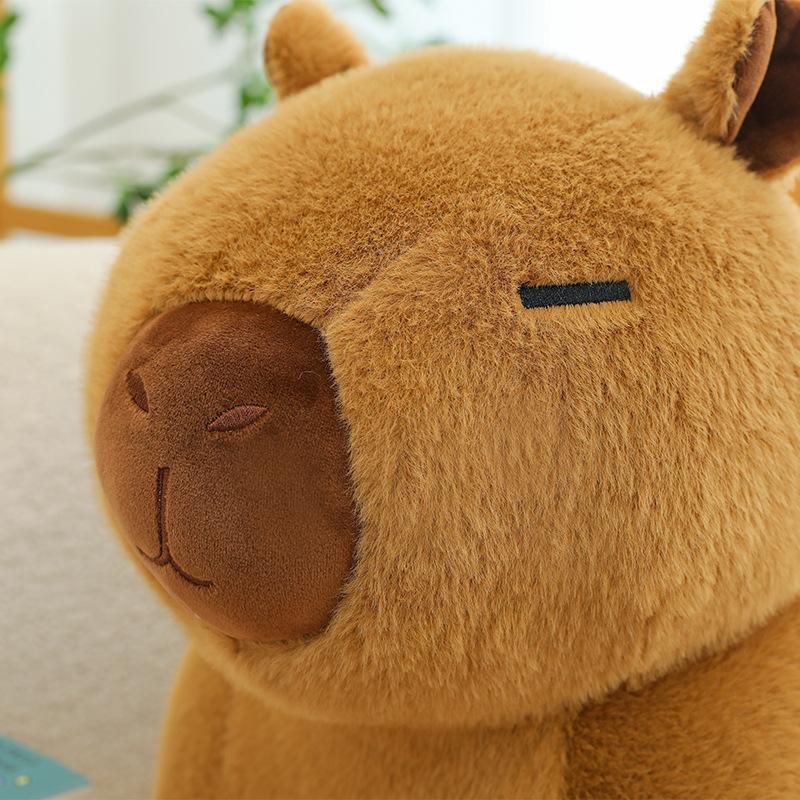 Neues Produkt Bahnhof Capybara Plüschtier Puppe Capybara Puppe Kissen Puppe süße Bahnhofsversion Kinderspielzeug