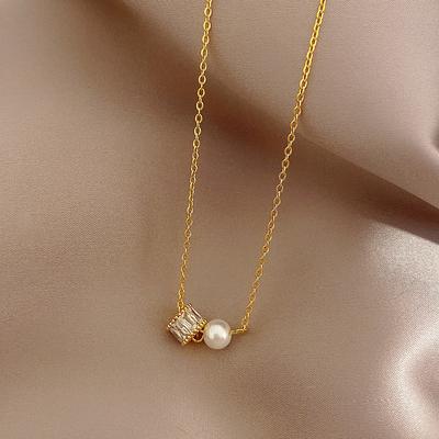 Japanese And Korean Fashion Simple Geometric Geometric Titanium Steel Necklace Personal Pearl Pendant Cold Atmosphere Light Luxury Clavicle Chain