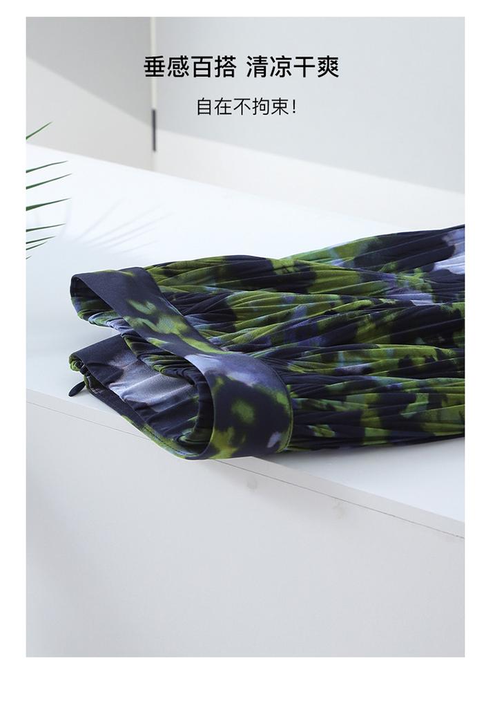 Fashionable printed pleated skirt 2026 summer thin commuting versatile mid length A-line skirt