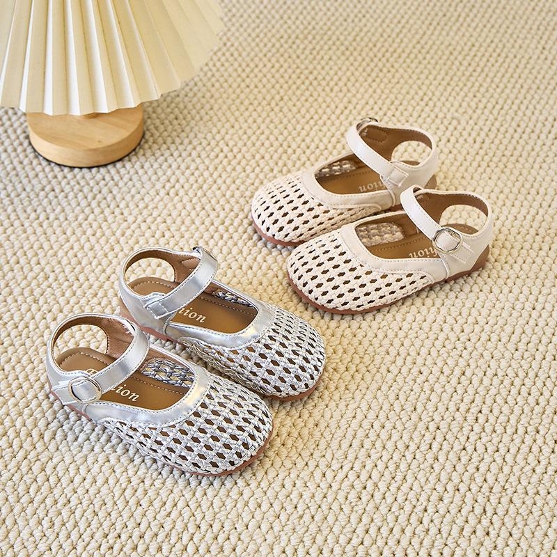 Girls Half Sandals Weave Hollowed-out Children Casual Princess Shoes Korean Style 2025 Summer New Kids Beach Shoes Soft Trendy