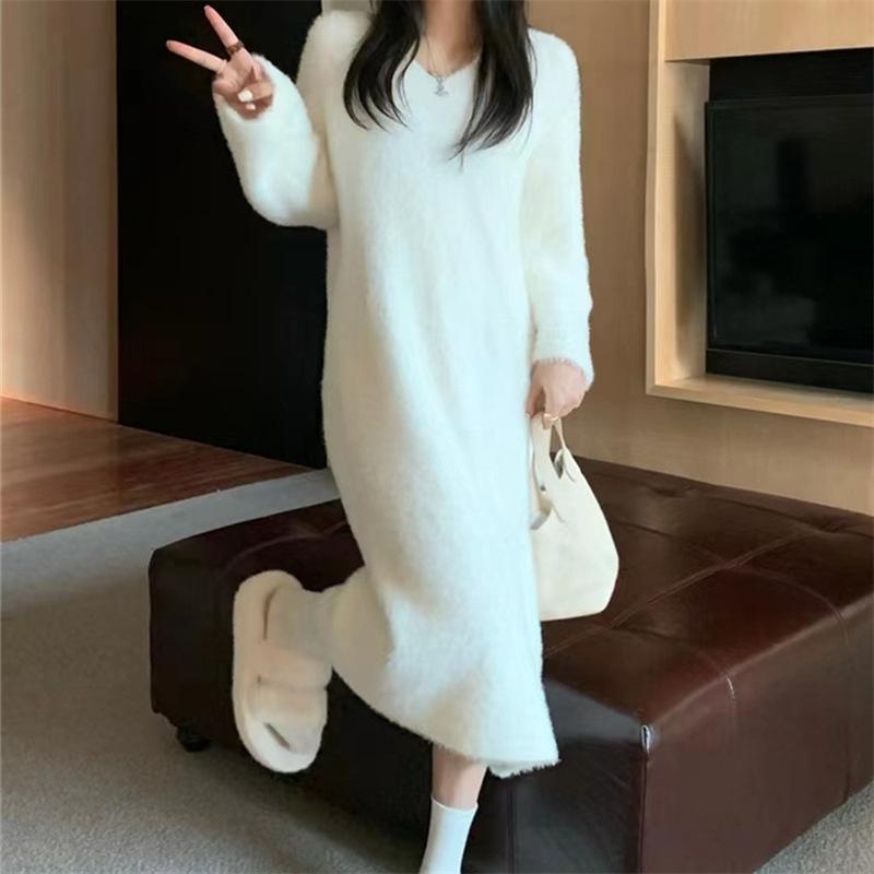 Medium and long mink fleece sweater dress for women's autumn and winter new loose and lazy pullover knitted bottoming skirt