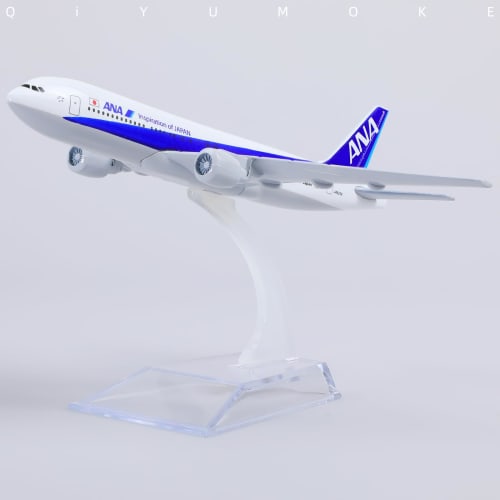 QIYUMOKE 1/400 ANA Boeing 777 Airplane Model, 15.5cm, Die-Cast Alloy, Fully Assembled, Includes Plastic Stand, Perfect for Desktop Display and Creativ