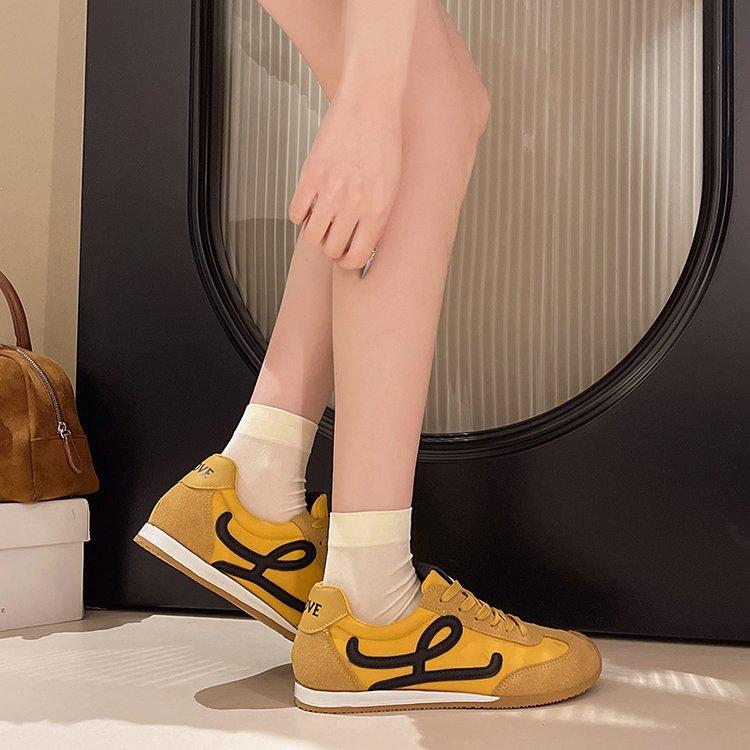 

Женские кроссовки Новые летние модные повседневные дизайнерские туфли для женщин Удобные неглубокие трендовые кроссовки для женщин De Mujer 38 жёлтый