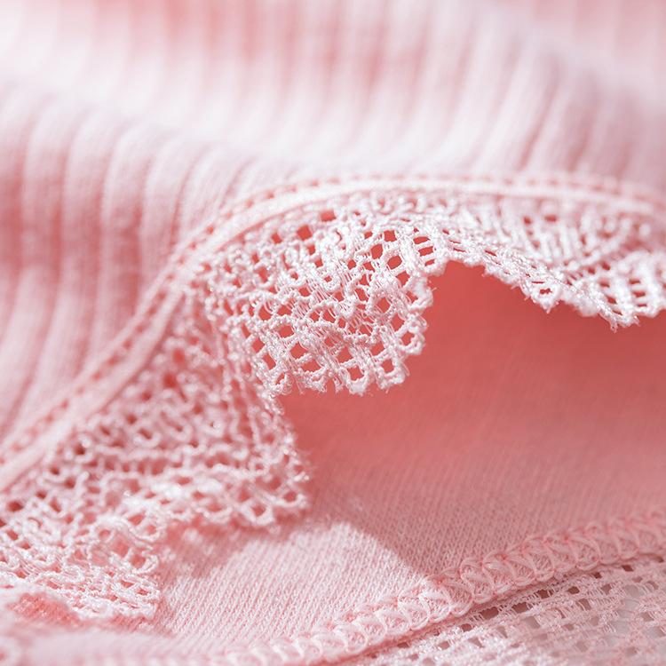 Women's Seamless Solid Color Lace Briefs Sexy Soft Japanese Style New Underwear