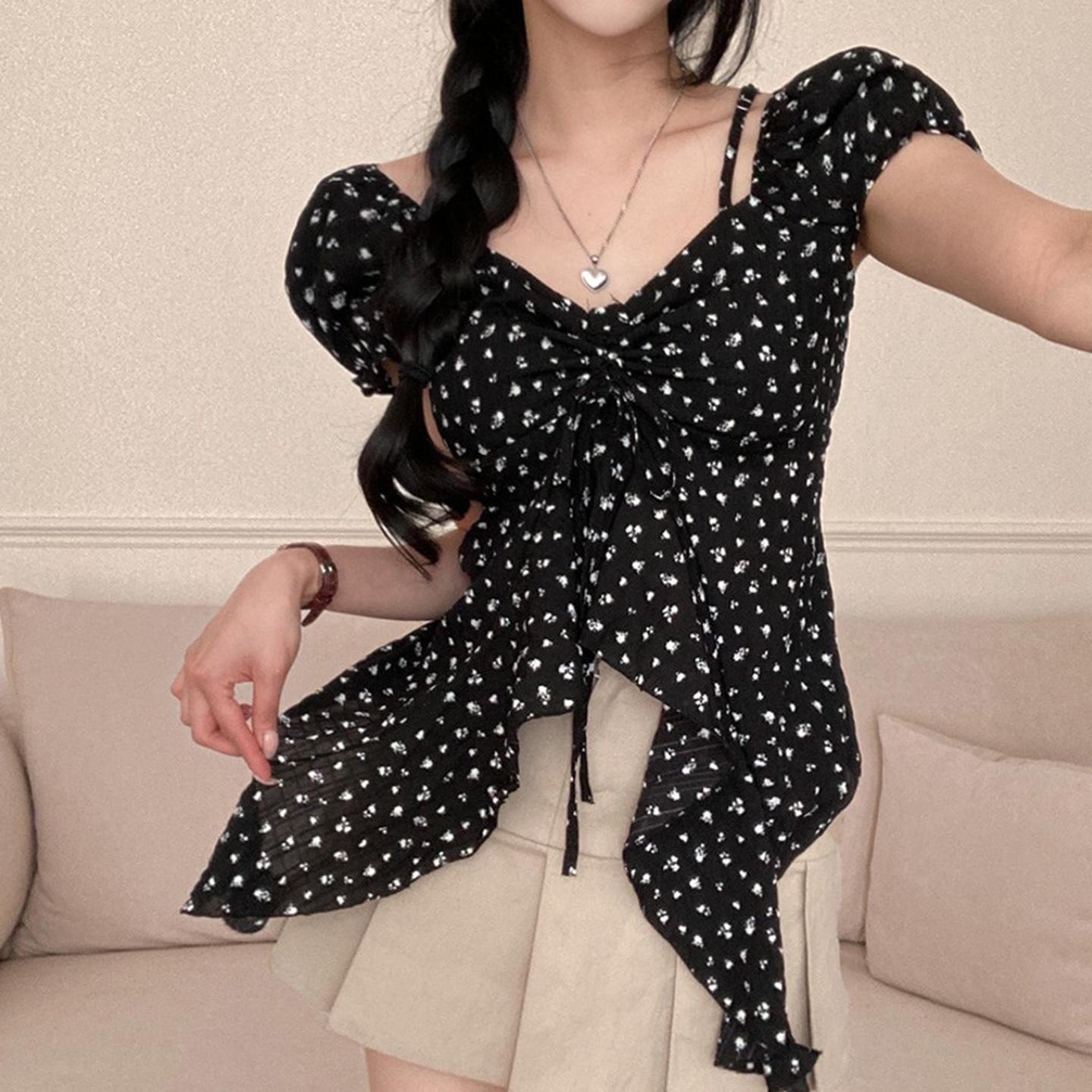 French Floral Ruffled Lace-Up Puff Sleeve T-Shirt with Cinched Waist Large чёрный