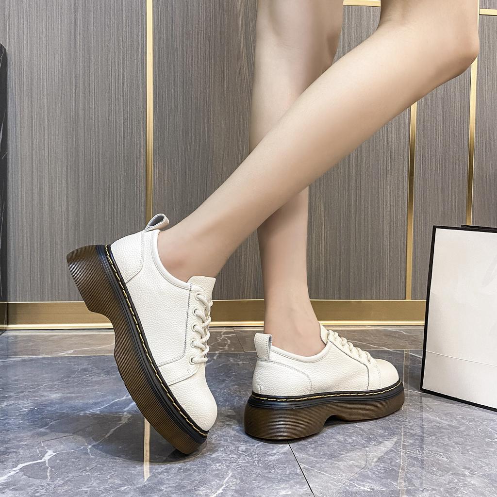 Kleine Lederschuhe Damen 2025 Herbst Dicksohlig Britischer Stil Muffin-Sohle Weiches Leder Uniform Runde Spitze Einzelne Schuhe Damen Dicke Sohlen Erhöhen